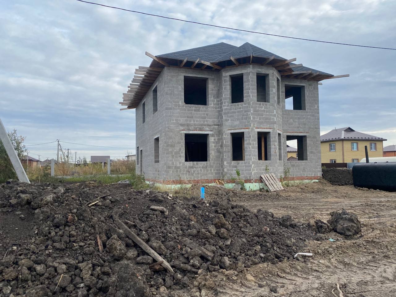 Большой дом из керамзитоблока